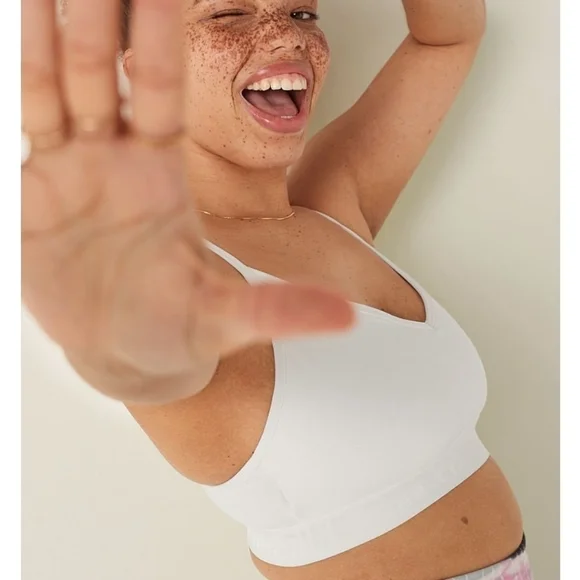 THREE VS PINK ULTIMATE LIGHTLY LINED SPORTS BRAS•XS - Picture 6 of 12